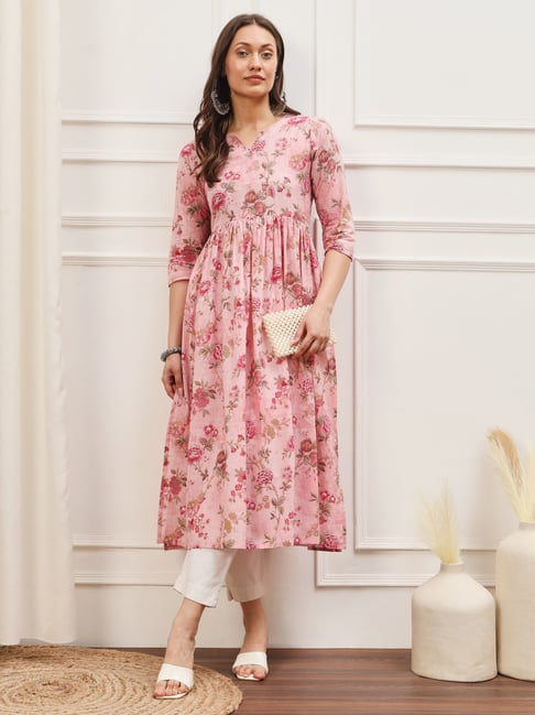 Meeranshi Baby Pink Floral Print Kurta Pant Set