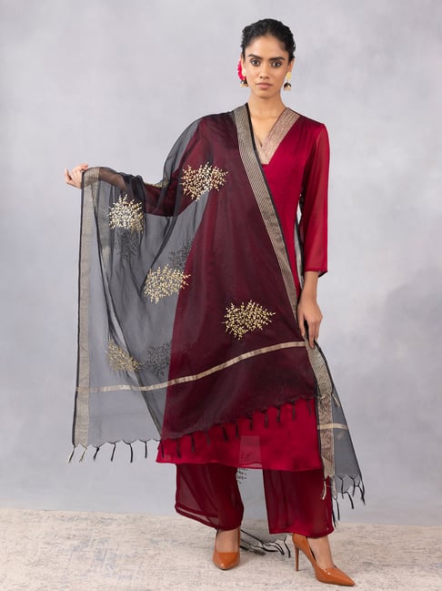 SHAYE Black & Gold Chanderi Embroidered Dupatta