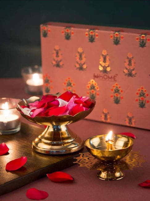 Fabindia Home Golden Metal Cutwork Diya Gift Set-picture-11