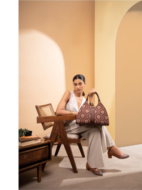 ZOUK Jodhpur Damask Printed Handbag-picture-45