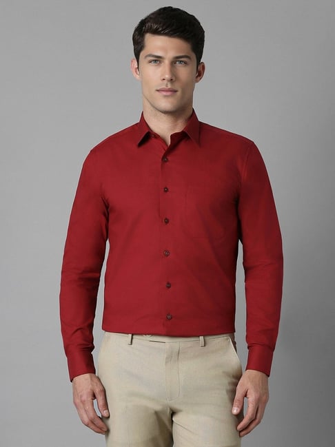 Buy Louis Philippe Red Cotton Slim fit Solid Formal Shirt (Formal