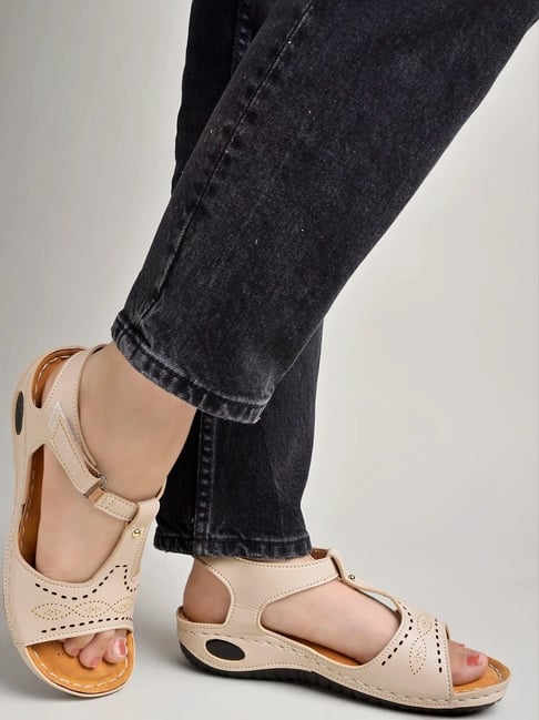 Shoetopia Kids Beige Ankle Strap Wedges