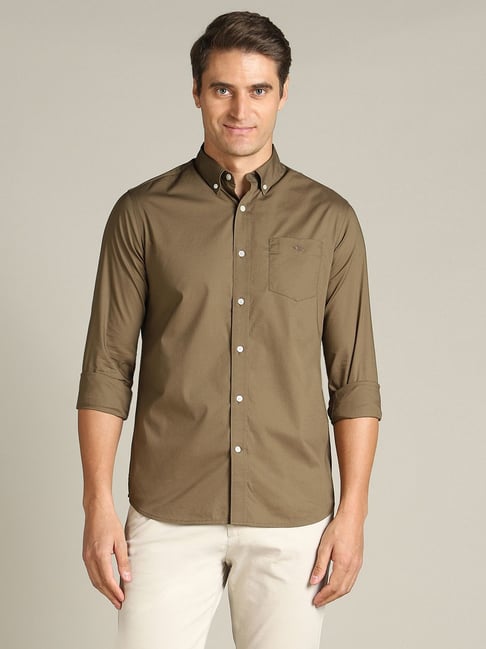 slim fit dress slacks Essential Button-Up Shirt, Classic Fit – Dockers® main image 1