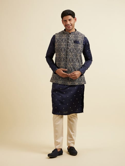 Manyavar clothes online best sale