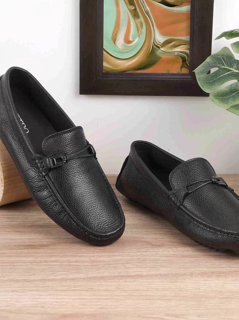 Cute shoes for men online