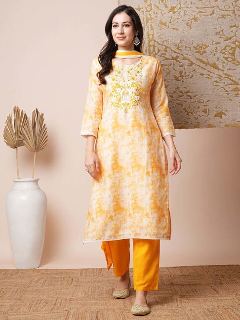 Fashor Yellow Cotton Embroidered Kurta Pant Set With Dupatta