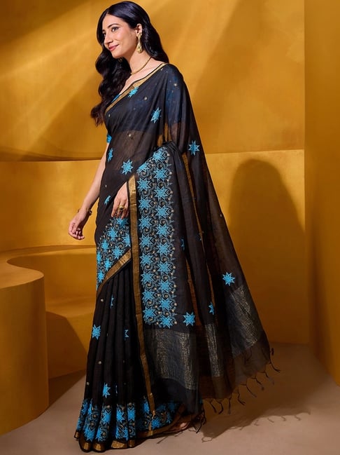 Taneira Black Embroidered Saree With Unstitched Blouse-picture-27