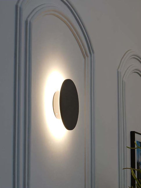 Kapoor Lamp Shades Aluminium Torino Cool White Round Outdoor Wall Light