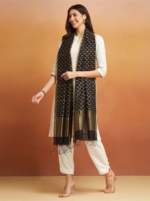Fabindia Black Printed Dupatta-picture-20