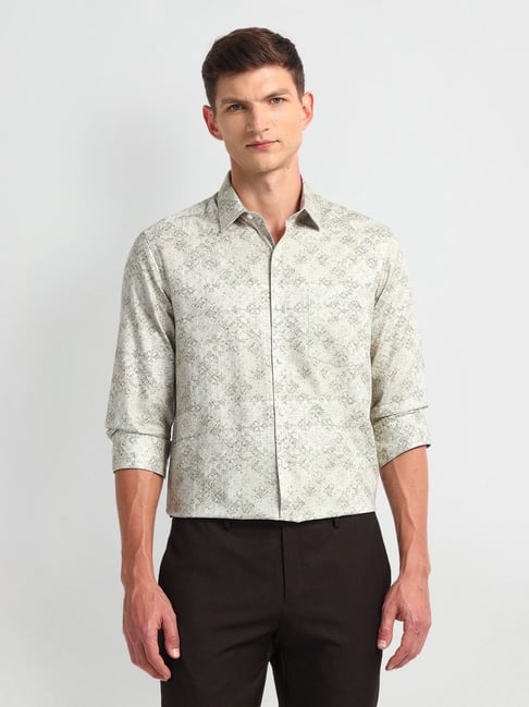 green emerald velvet dress Amazon.com: ARROW MEN'S CLASSIC FIT HERITAGE SATEEN DRESS SHIRT : Clothing,  Shoes & Jewelry
