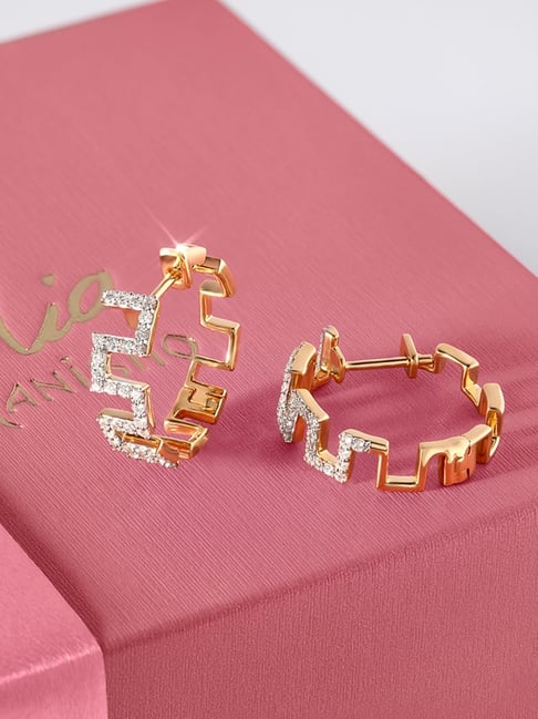 Mia by Tanishq Geometric Bold 18k Gold & Diamond Hoop Earrings for Women-picture-14