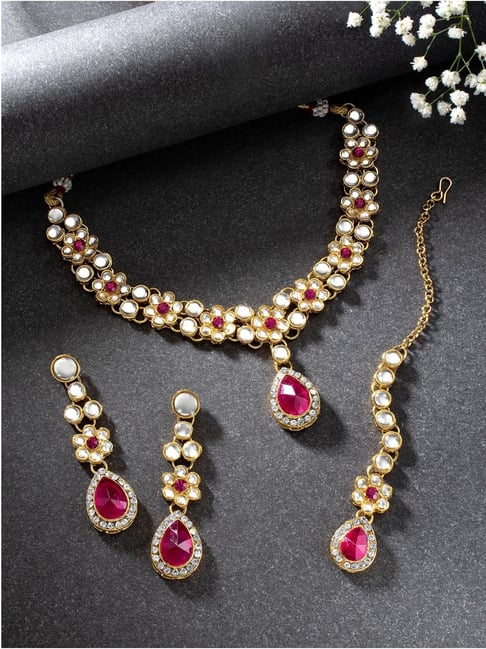 Buy Peora Gold Plated Kundan Necklace Earrings Maang Tikka Set