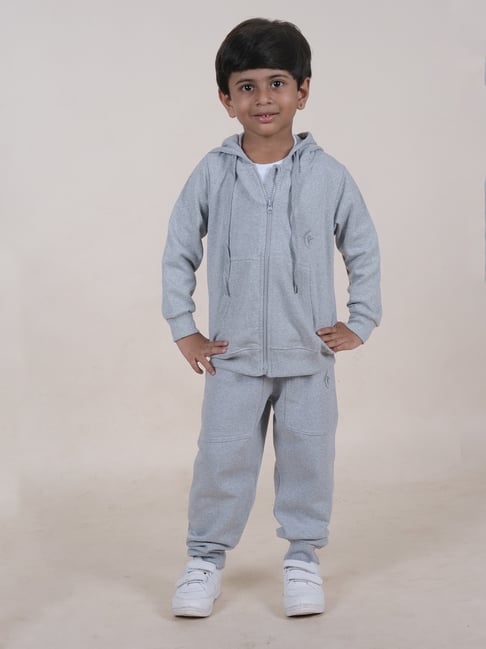 Kiddopanti Boys Grey Melange Textured Full Sleeves Hoodie with Trackpants-picture-36