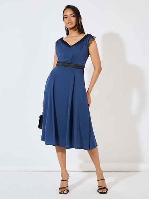 Styli Navy A-Line Dress-image-39
