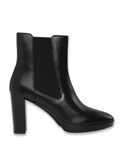 Buy Geox Women's Walk Pleasure 85 C Black Chelsea Boots for Women