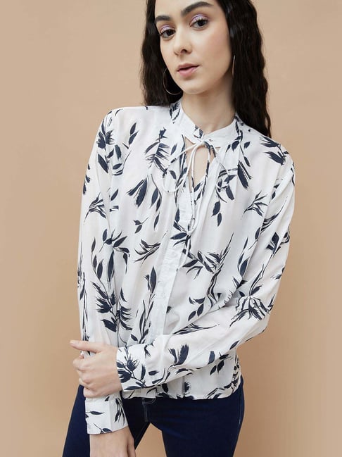 Fame Forever by Lifestyle White & Blue Printed Top
