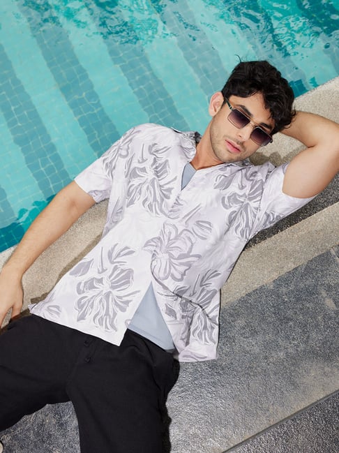 The Souled Store White Cotton Relaxed Fit Printed Casual Shirts-picture-12