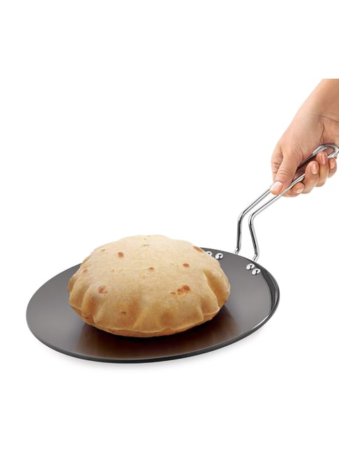 Bergner Black ArtisanForge Hard Anodised Tawa with 4.8mm Thickness & Gas Stove Compatible (28cm)