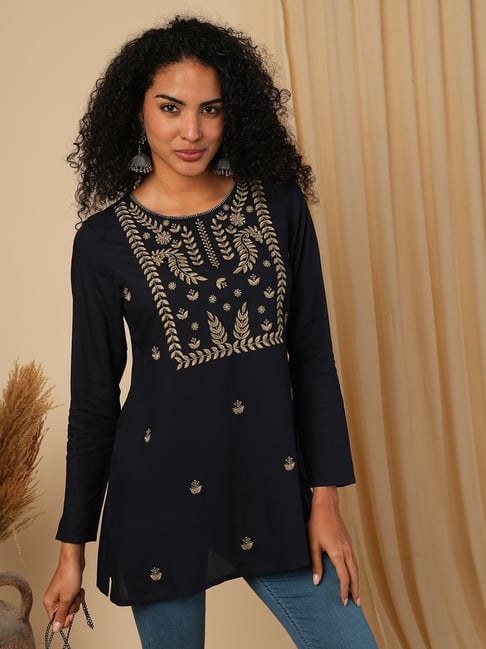 Globus Blue Regular fit Embroidery Tunic-picture-36