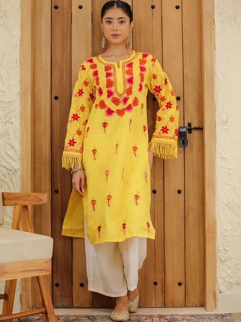 House of Kari Yellow Falak Kashmiri Long Kurta-picture-39