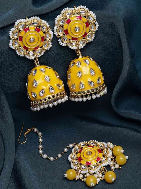 Buy Panash Yellow Gold Plated Kundan Maang Tikka Earrings Set