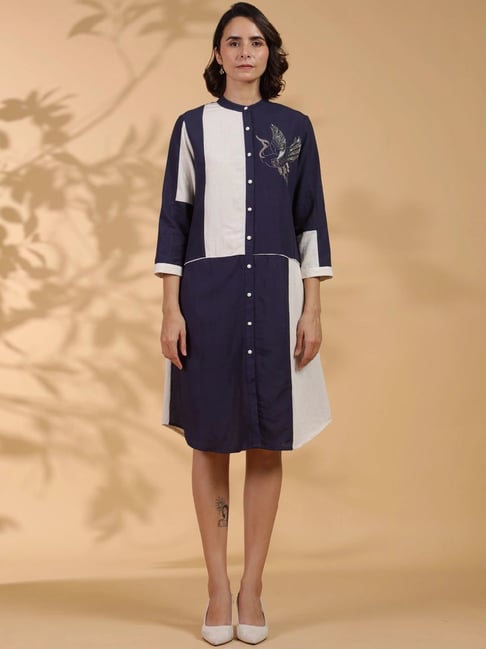 Kaftanize Intricate Bird Motif Embroidered 3/4th Sleeve