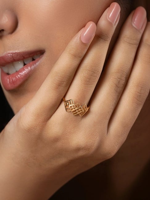 Mia by Tanishq Disco Lattice Gold Finger Ring