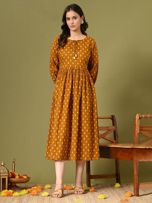 DECKEDUP Mustard Cotton Printed Midi Dress-picture-21