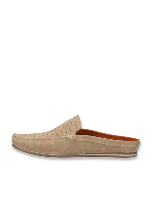 Buy Bugatti Men s Cherokee Beige Mule Shoes for Men at Best Price Tata CLiQ
