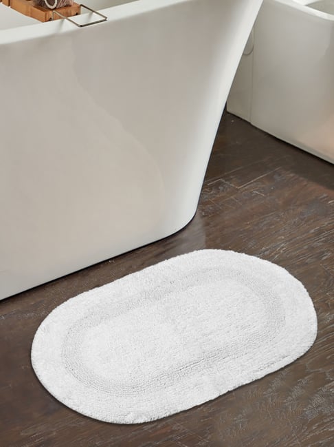 Saral Home Ivory Cotton Plain Dyed Bathmat
