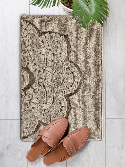 Saral Home Beige Polyester Geometric Door Mat