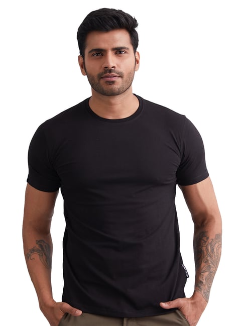Buy Mountmiller Black Regular Fitt-Shirt Online At Best Price
