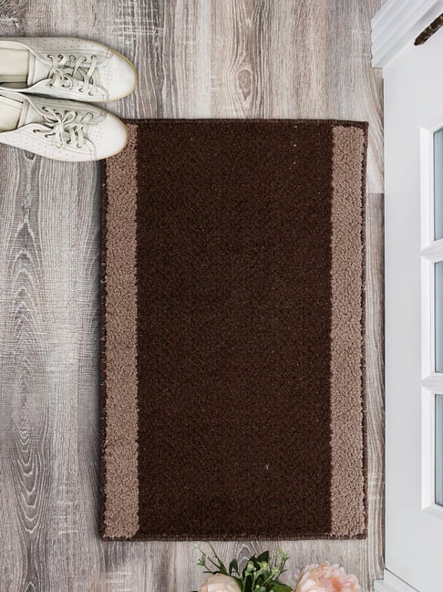 Saral Home Brown Polyester Geometric Door Mat