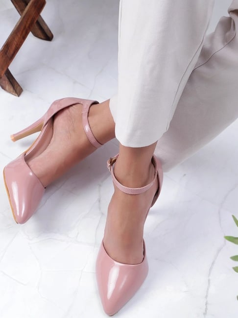 carlton london women's peach ankle strap stilettos