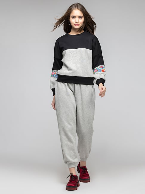 SHAYE Black Embroidered Two-Piece