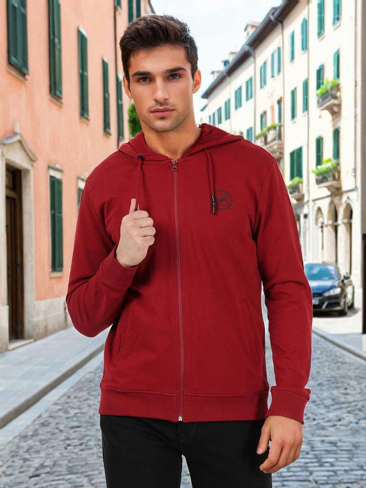 【Lee✩】 Buy Lee Red Cotton Slim Fit Hooded Sweatshirt for Mens Online