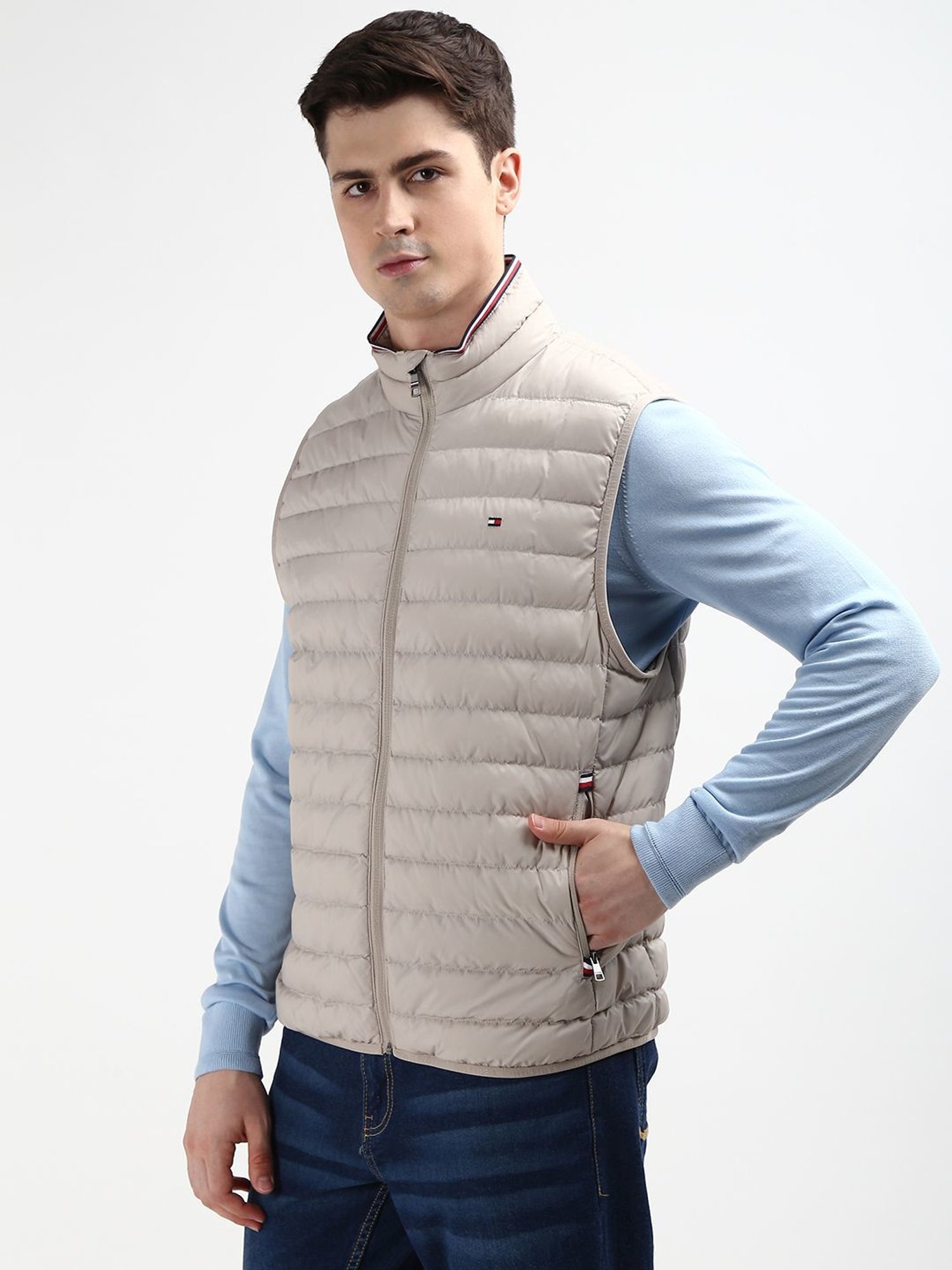 MP000000024328819_1348Wx2000H_