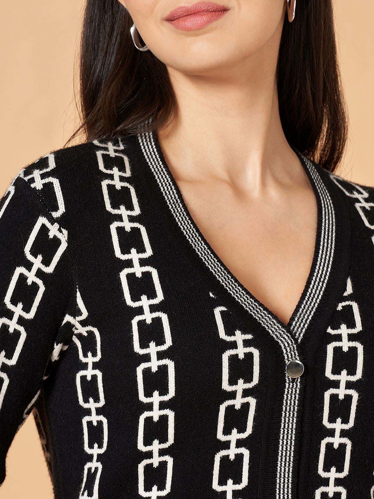 Annabelle by Pantaloons Black & White Jacquard Cardigan
