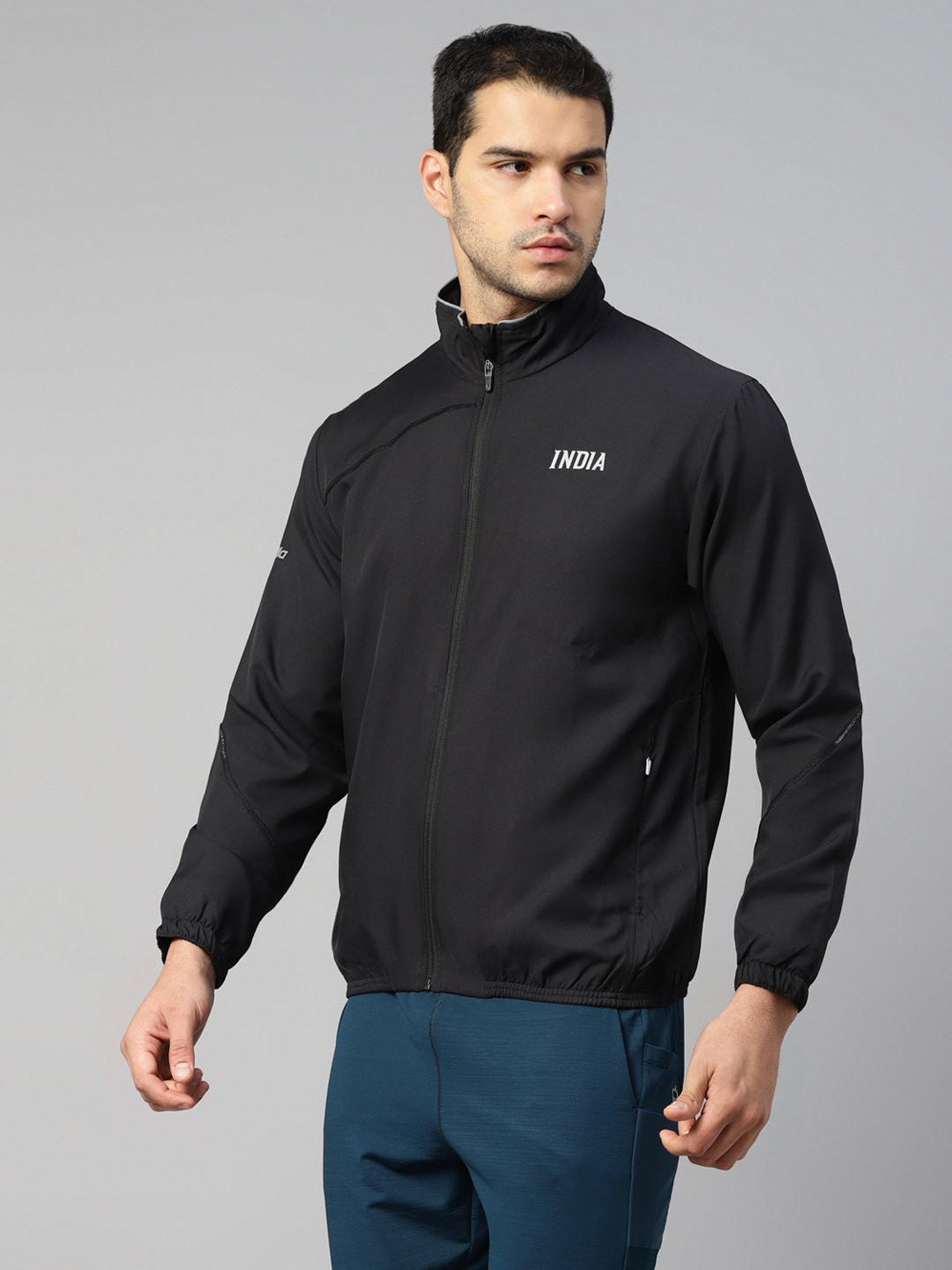 Dida Black Polyster Regular Fit Sports Jacket