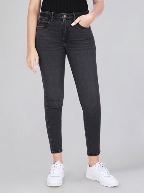 Wrangler Black Cotton Solid Skinny Jeans-picture-26