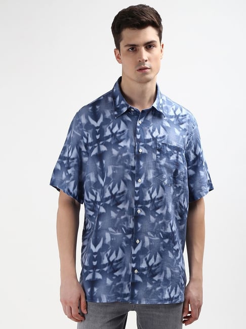 Tommy Hilfiger Blue Linen Slim Fit Printed Shirt