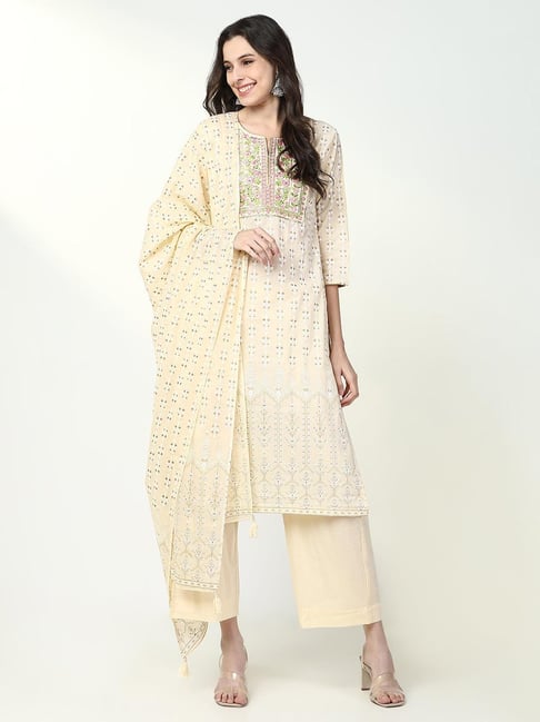 SHOWOFFFF Cream Embroidered Kurta With Pants & Dupatta