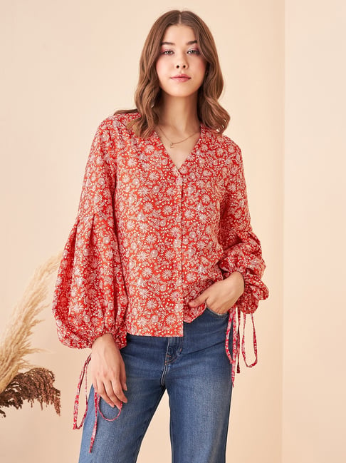 Kibo Red Crepe Printed Tops