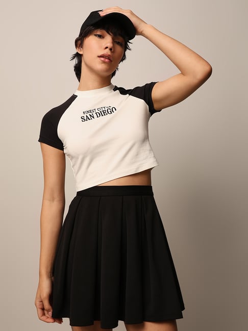 Only White & Black Cotton Graphic Print Crop T-Shirt