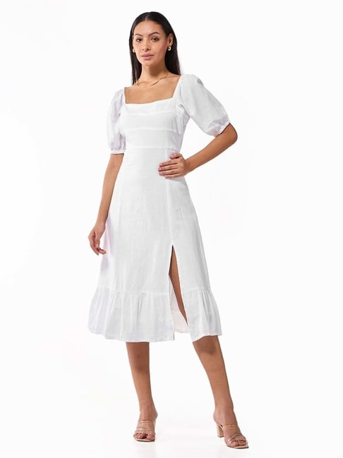 Bewakoof White Plain Cotton A-Line Dress-picture-31