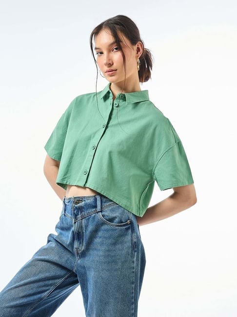 Bewakoof Green Plain Cotton Crop Shirt-picture-10