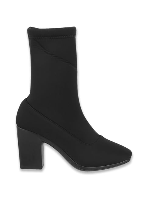 Catwalk Women's Wall St Back to Basics Black Booties