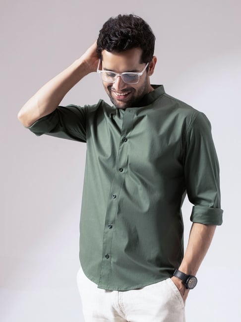 Perch Green Cotton Slim Solid Casual Shirts