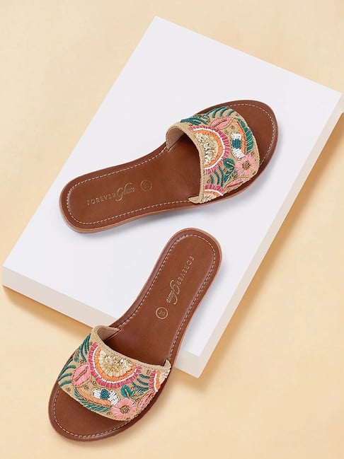 Forever Glam by Pantaloons Women's Multicolor Ethnic Sandals-picture-15