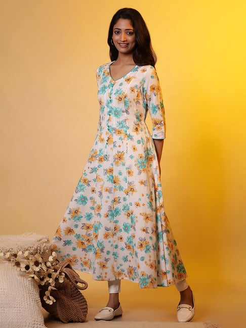Aurelia White Regular Fit Floral Kurta-picture-18
